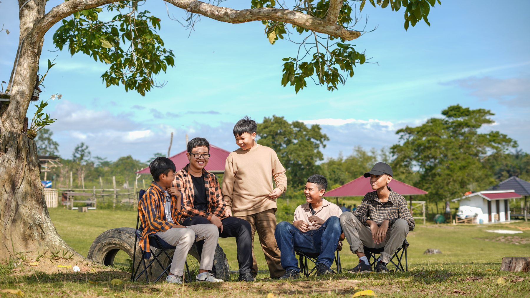Foto buku tahunan sekolah